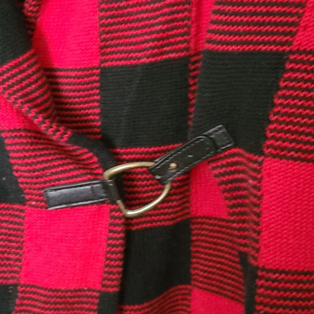 Sweater - Picture 2 of 3